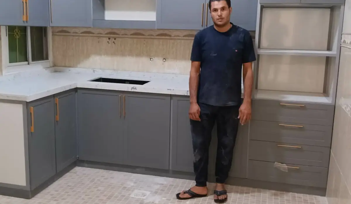 فني مطابخ الوزيرية جدة تركيب وصيانة مطابخ ألومنيوم ورخام